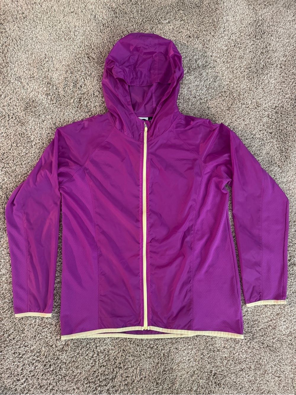Like New Cascade Sport Hooded Full-Zip Windbreaker Jacket, Size Large